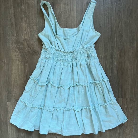 Urban Outfitters Aqua Top - Picture 3 of 4